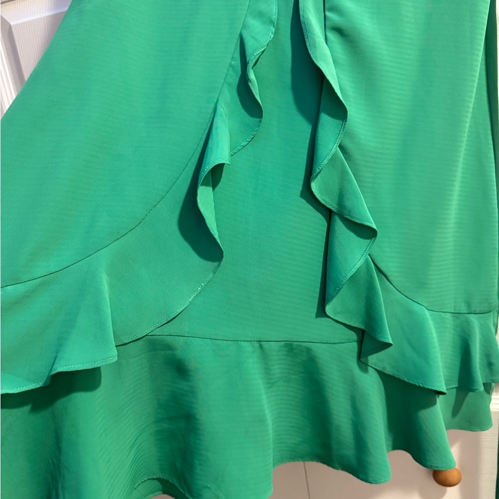 Green Asymmetrical Ruffled Sundress - Picture 2 of 3